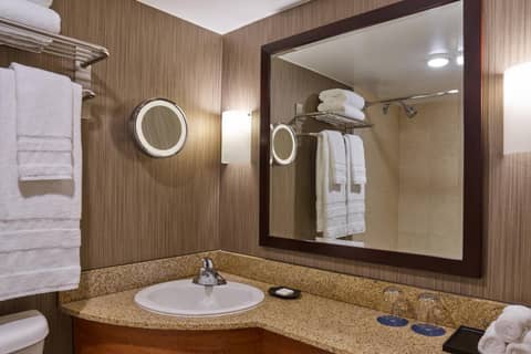 Courtland Grand Hotel, Trademark Collection by Wyndham — photo 7