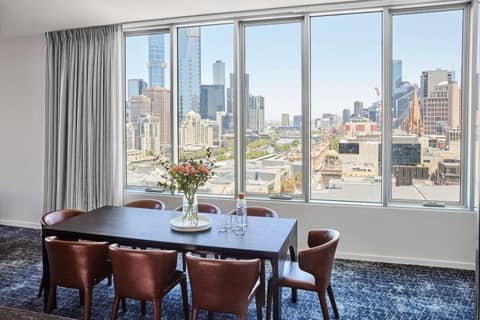 Adina Apartment Hotel Melbourne Flinders Street — dining