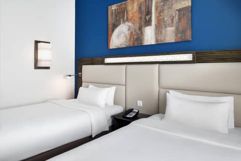 Holiday Inn Express Dubai Safa Park by IHG — photo 8