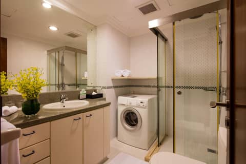 Norfolk Mansion - Luxury Serviced Apartment — photo 2