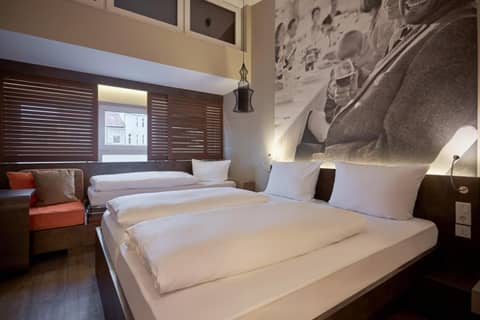 Hotel GIO — hotel room