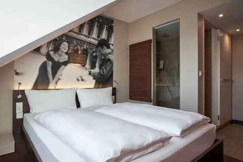 Hotel GIO — hotel room
