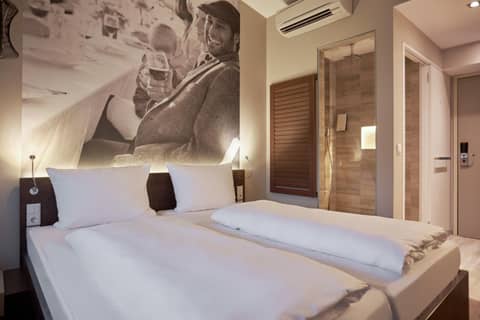 Hotel GIO — hotel room