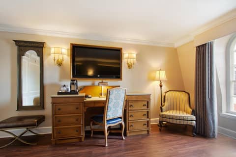 Hotel St. Marie — hotel room