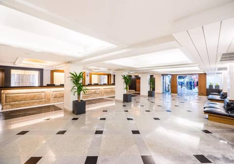 Dang Derm In The Park Khaosan — recepcion & lobby