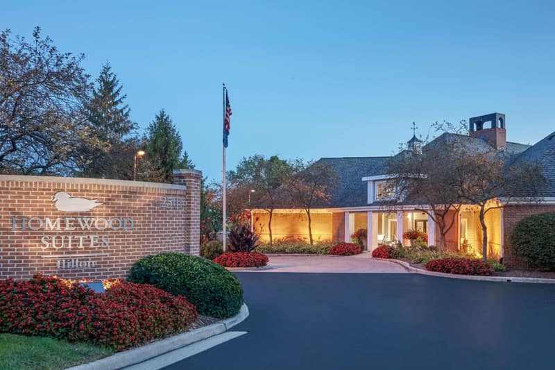 Homewood Suites by Hilton Indianapolis At The Crossing — building