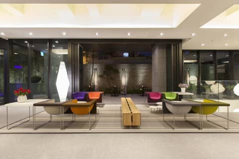 Hop Inn Seoul Myeongdong — recepcion & lobby
