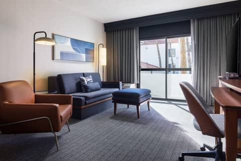 Courtyard by Marriott Phoenix North — photo 4
