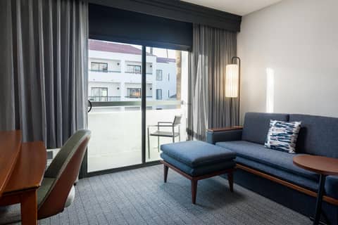 Courtyard by Marriott Phoenix North — photo 8
