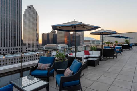 NOPSI Hotel New Orleans — terrace