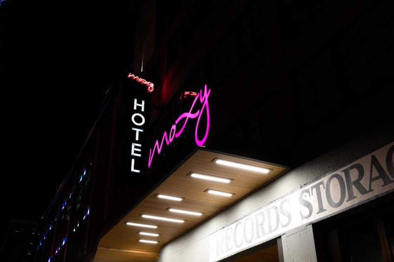 Moxy Nashville Downtown — building