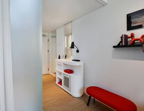 citizenM Seattle South Lake — photo 6