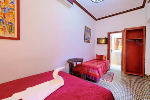 Riad Hôtel Essaouira — hotel room