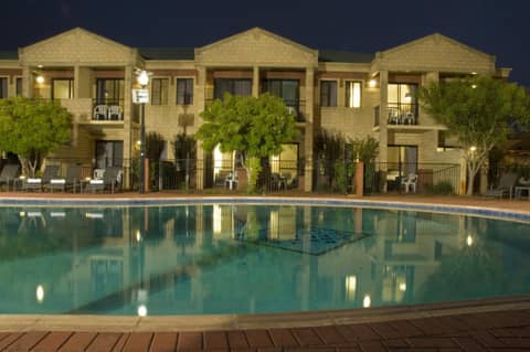 Country Comfort Perth — recepcion & lobby