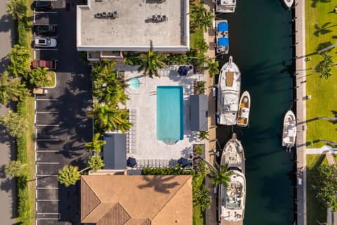 Coconut Bay Resort — recepcion & lobby