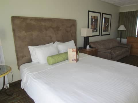 Surfer Beach Hotel — photo 7
