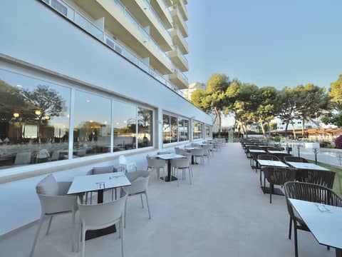 BQ Belvedere Hotel — photo 8