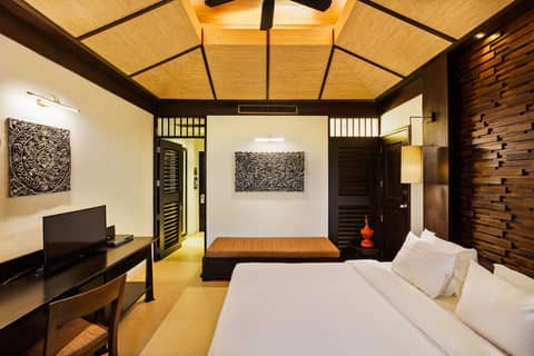 Impiana Beachfront Resort Patong Phuket — photo 8