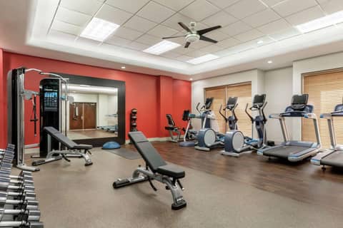 Embassy Suites by Hilton Convention Center Las Vegas — photo 4
