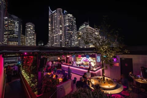 Vibe Hotel Sydney Darling Harbour — roof