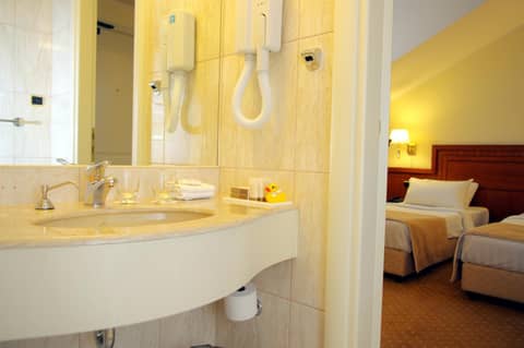 My City Hotel — photo 9