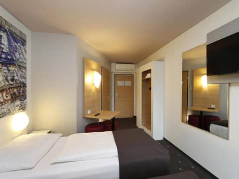 B&B HOTEL Berlin-Alexanderplatz — photo 5