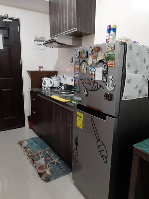 A Cozy fully furnished PRIVATE ROOM IN CONDOMINIUM unit. — photo 2