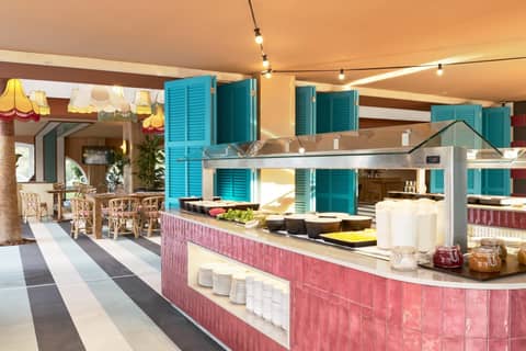 tent Mojito Suites — dining