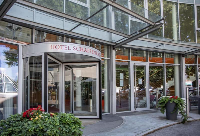 Apartment-Hotel Schaffenrath — building