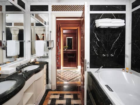 Hotel Principe Di Savoia - Dorchester Collection — photo 4