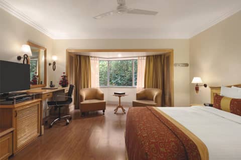 Ramada Plaza By Wyndham Palm Grove — photo 2