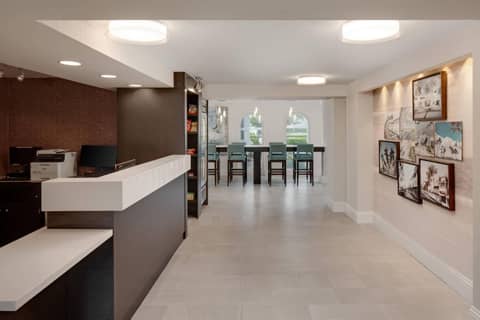 Fairfield Inn and Suites by Marriott Palm Beach — photo 3
