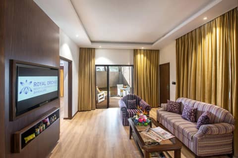 Royal Orchid Resort & Convention Centre, Yelahanka Bangalore — photo 2