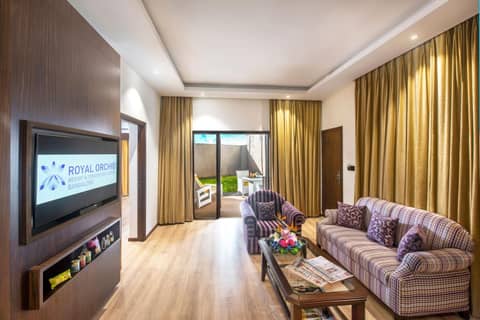 Royal Orchid Resort & Convention Centre, Yelahanka Bangalore — photo 4