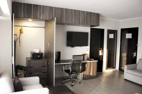 Sol de Oro Hotel & Suites — photo 2