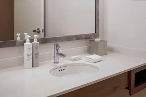 Hilton Garden Inn Downtown Dallas — photo 2