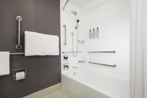 Courtyard by Marriott St. Louis Downtown West — photo 2