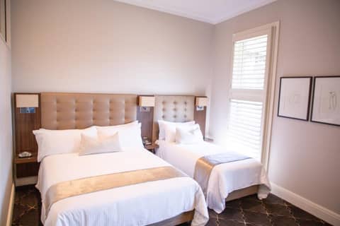 Royal Hotel Randwick — hotel room