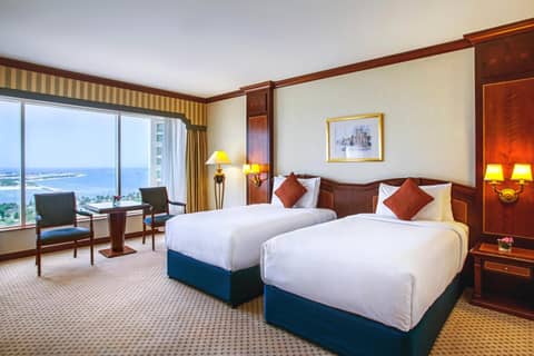 Corniche Hotel Abu Dhabi — hotel room
