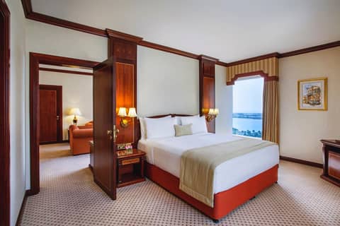 Corniche Hotel Abu Dhabi — hotel room