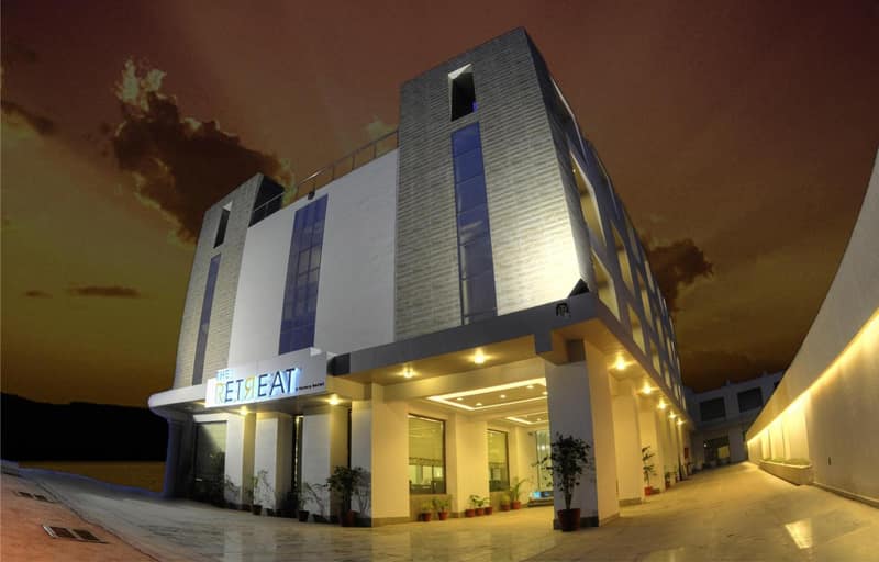 The Retreat — building