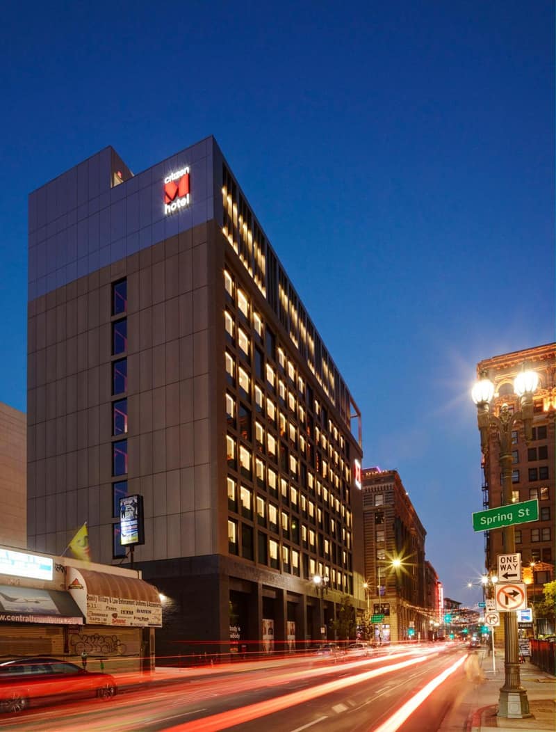 citizenM Los Angeles Downtown — building