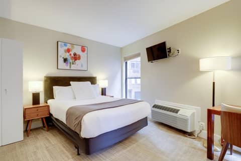 Sojourn at DuPont Place — hotel room