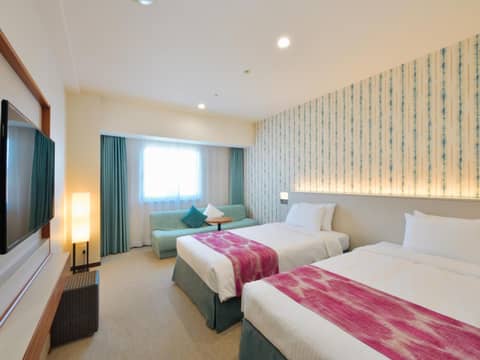 Hotel JAL City Naha — hotel room