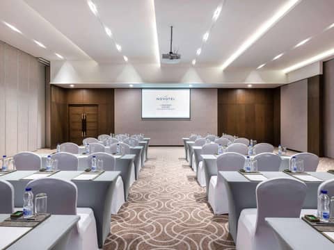 Novotel Suites Shanghai Hongqiao — photo 2