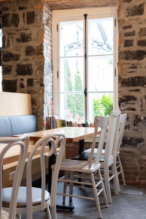 Hotel AtypiQ — dining
