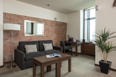 Hotel 71 by Preferred Hotels & Resorts — photo 4