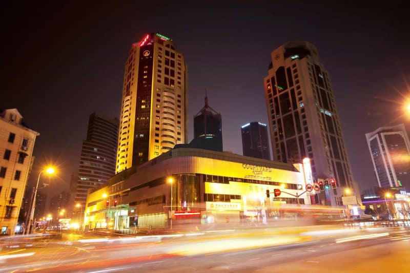 Shanghai Qilu Hotel — building