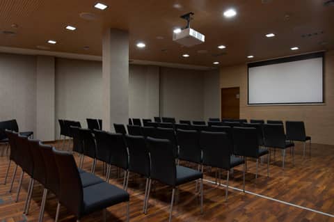 Exe Moncloa — meeting & event spaces