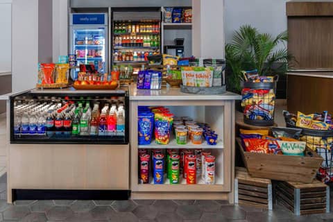 Hilton Garden Inn Calgary Airport — activities & amenities